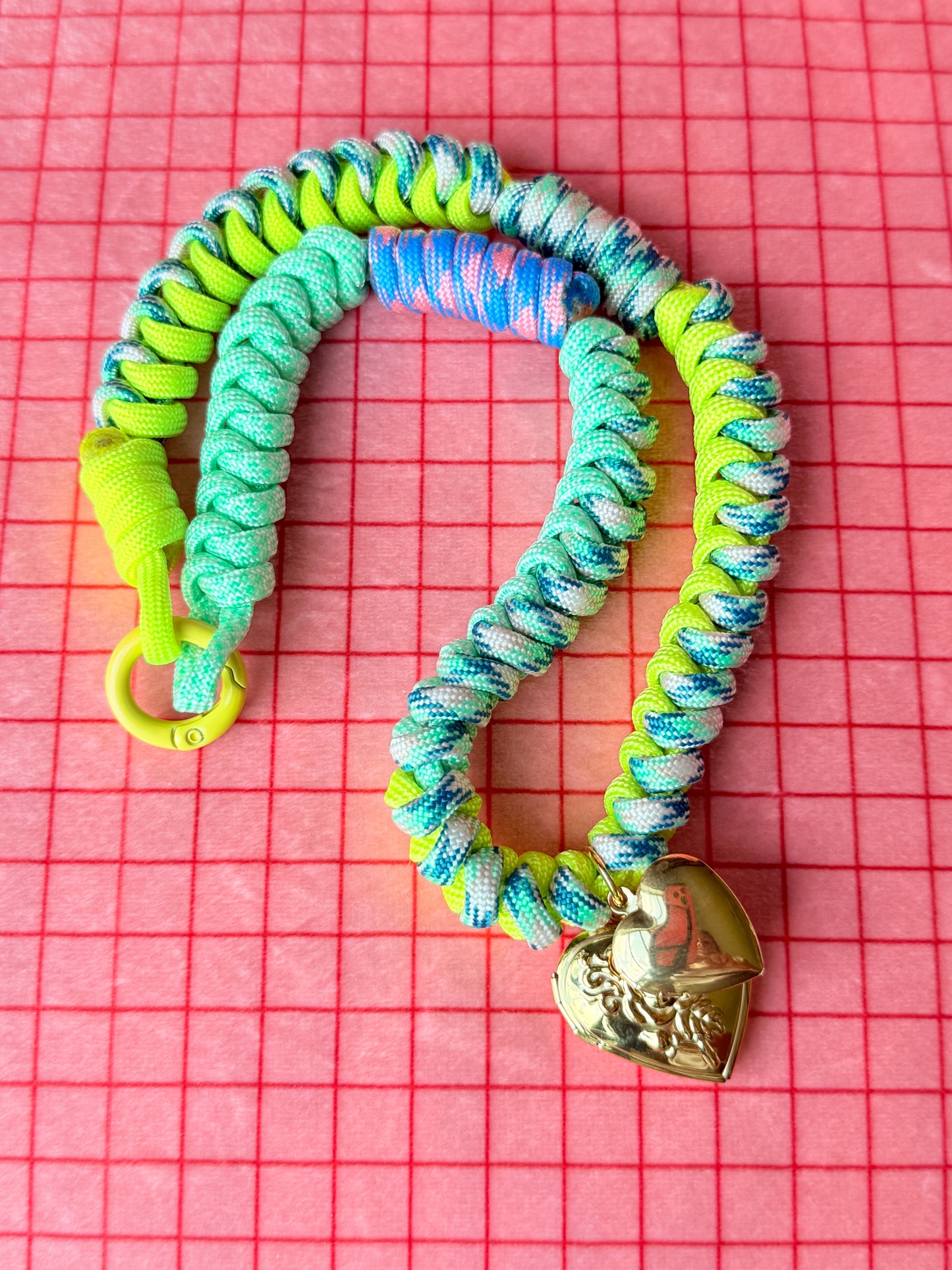 The Twist Necklace