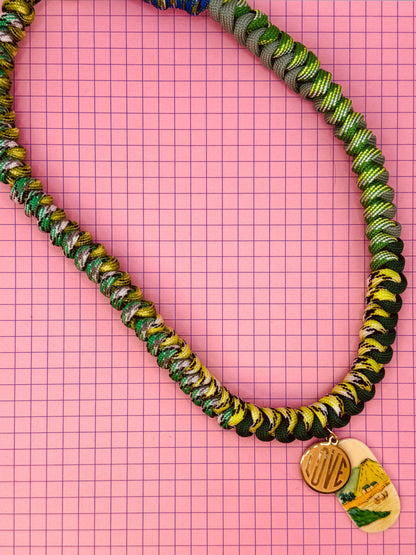 The Twist Necklace