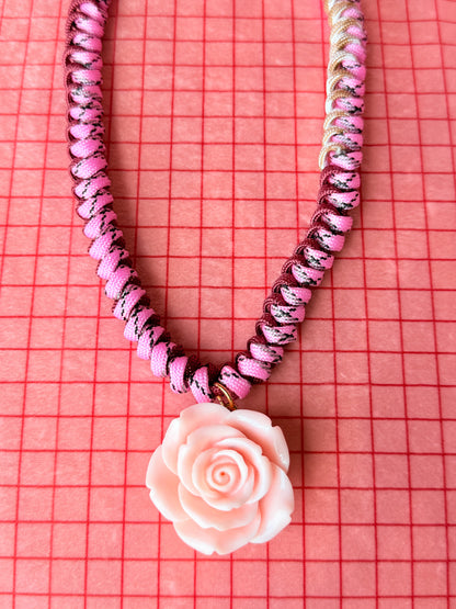 The Twist Necklace