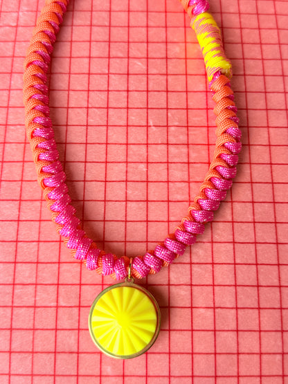 The Twist Necklace
