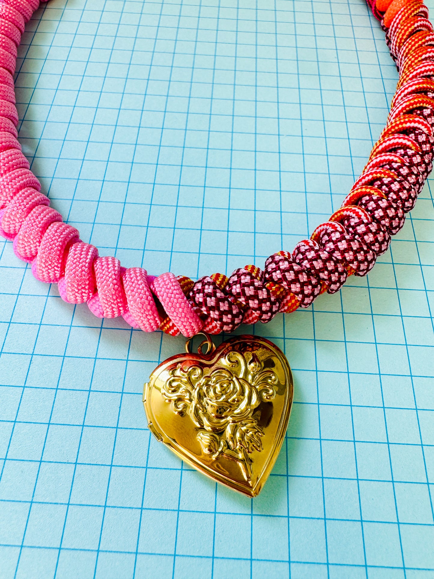 The Twist Necklace