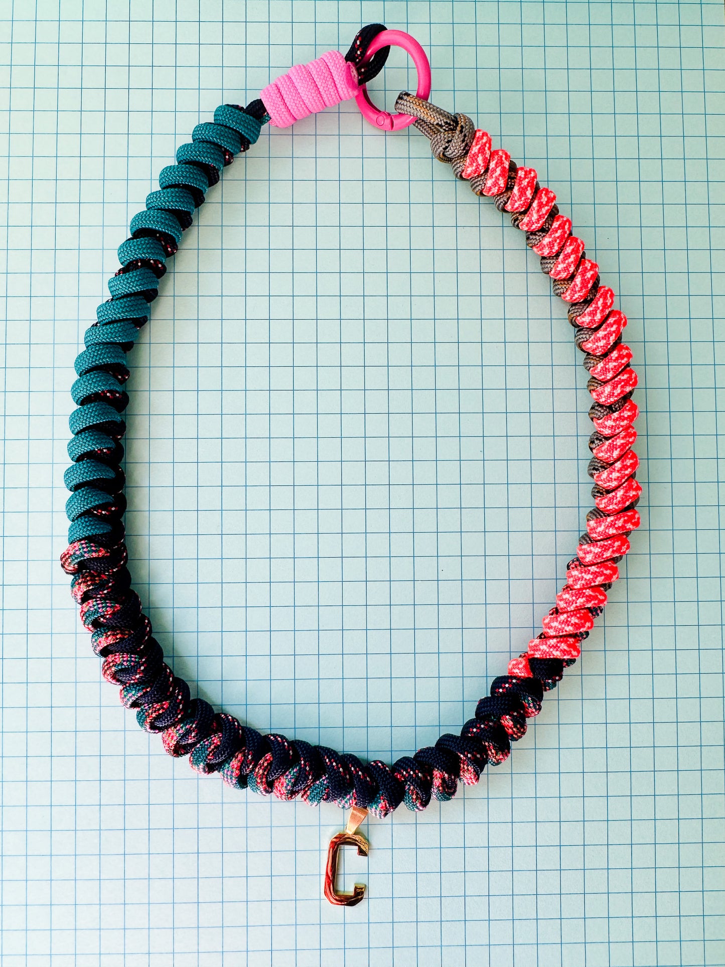 The Twist Necklace