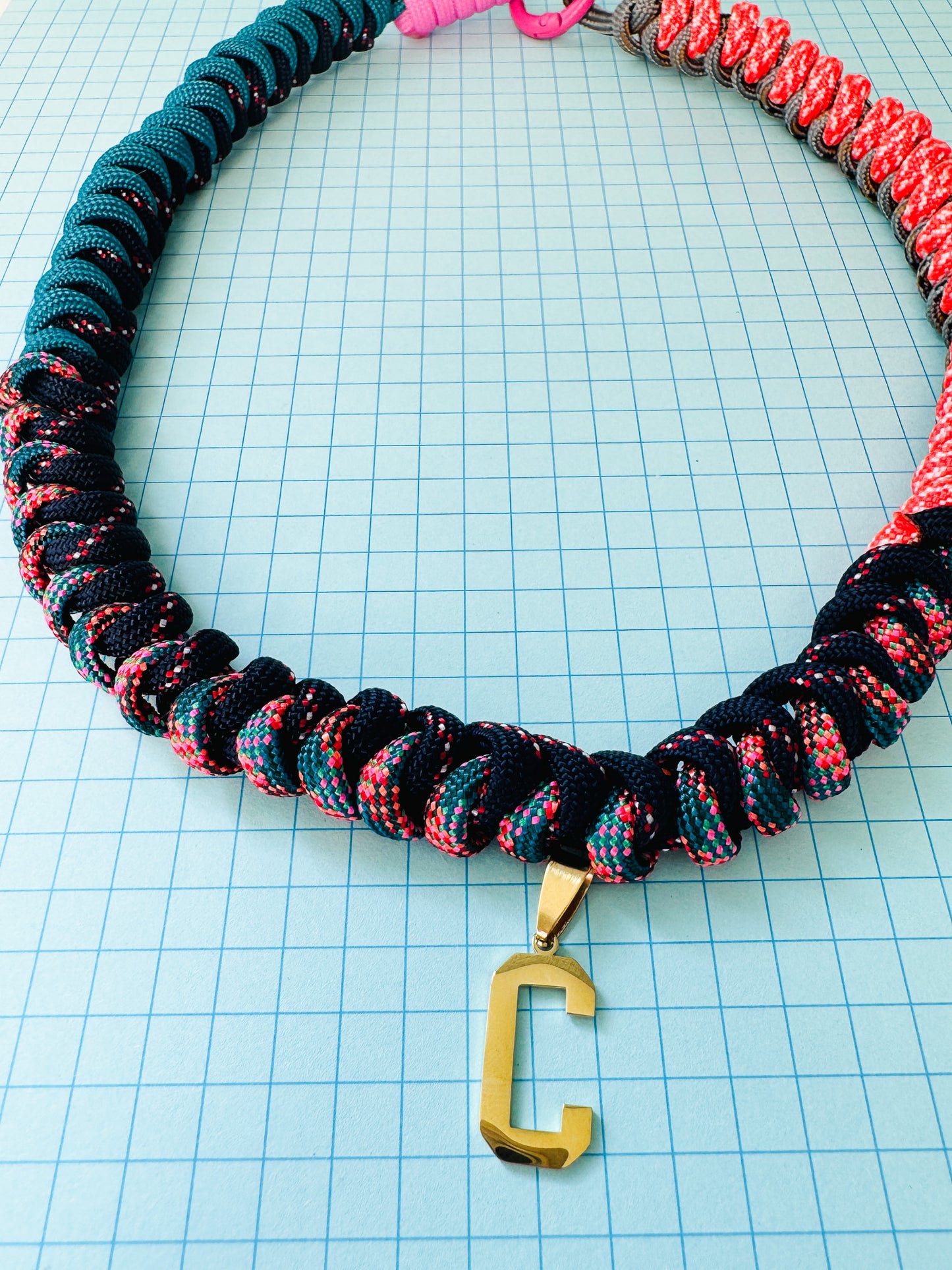 The Twist Necklace