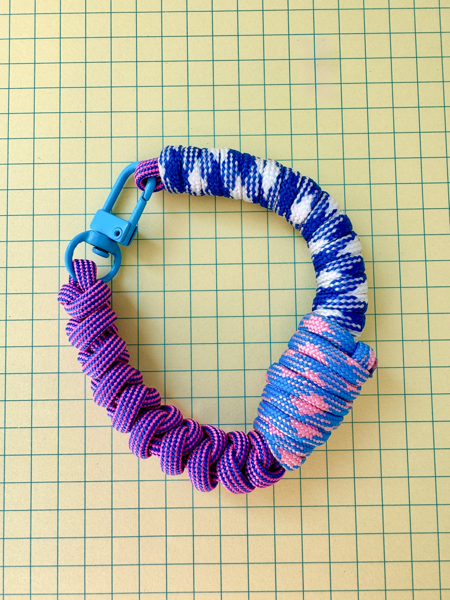The Twist Bracelet