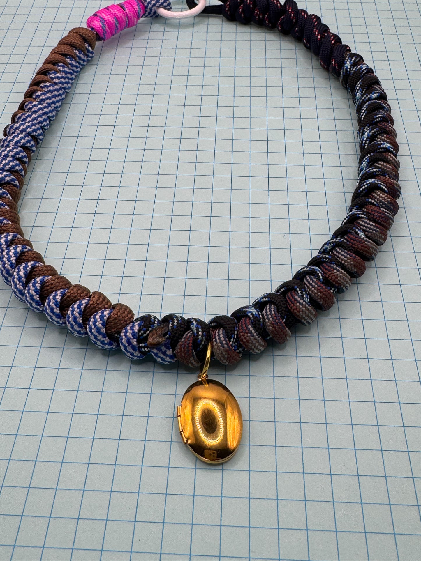 The Twist Necklace